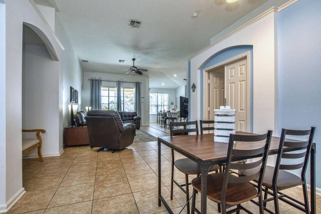 Pool Home In Famous Windsor Palms Resort 4 Miles To Disney, Free Resort Amenities キシミー エクステリア 写真