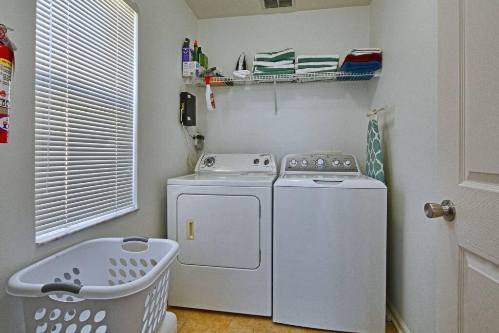 Pool Home In Famous Windsor Palms Resort 4 Miles To Disney, Free Resort Amenities キシミー エクステリア 写真